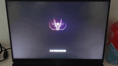 DƬ